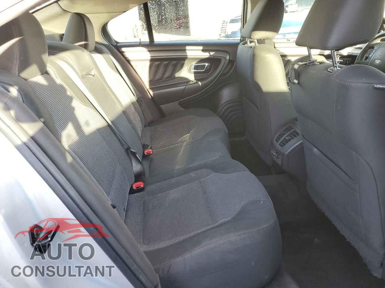 FORD TAURUS 2011 - 1FAHP2EW1BG179883