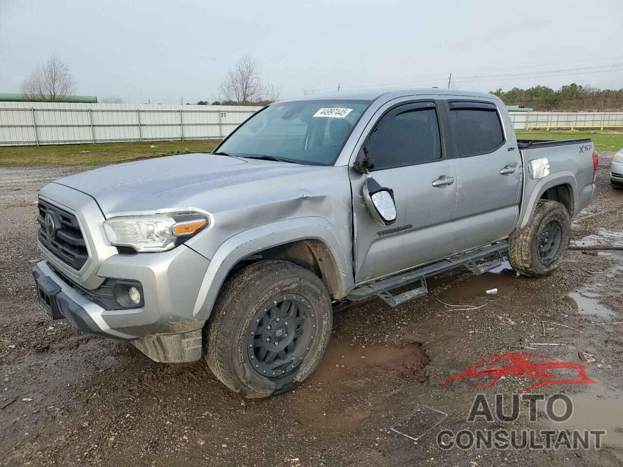 TOYOTA TACOMA 2019 - 5TFAZ5CN6KX079649