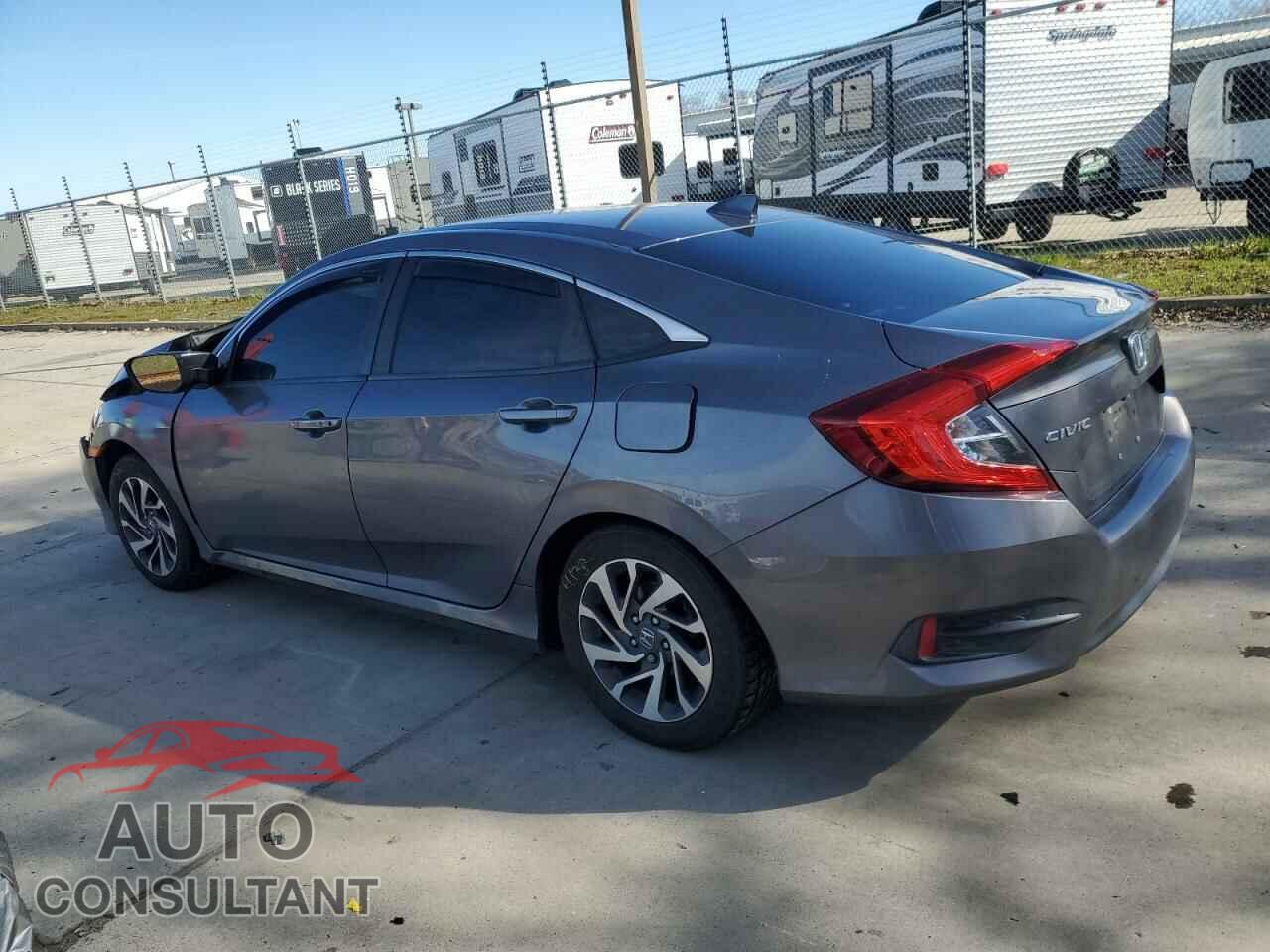 HONDA CIVIC 2018 - 19XFC2F72JE204938