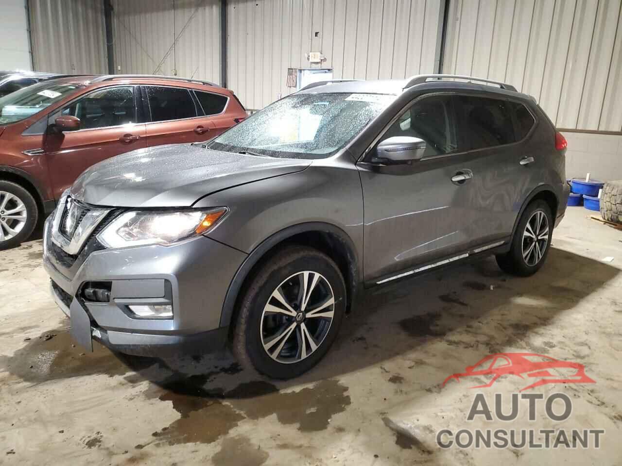 NISSAN ROGUE 2017 - JN8AT2MV3HW282905