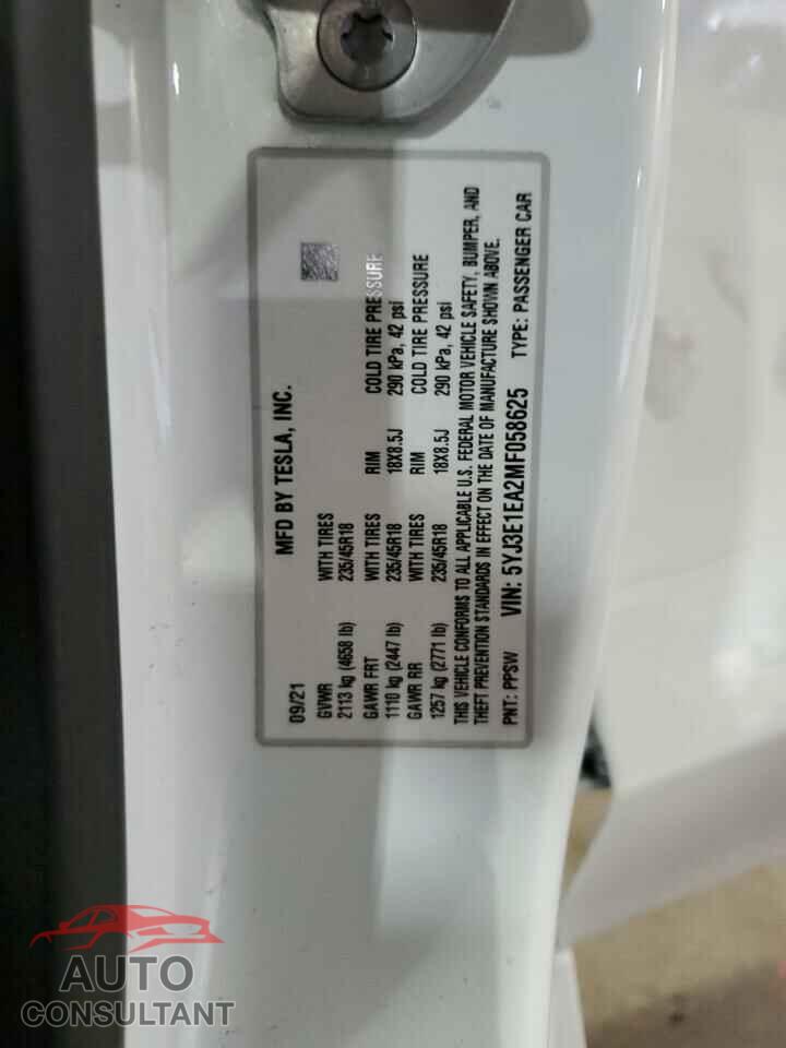 TESLA MODEL 3 2021 - 5YJ3E1EA2MF058625
