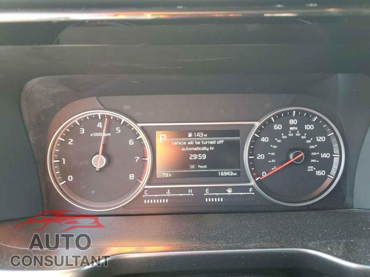 KIA SORENTO 2023 - 5XYRL4LC5PG208066