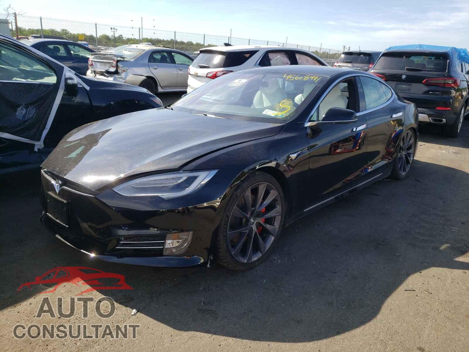 TESLA MODEL S 2021 - 5YJSA1E45MF426345