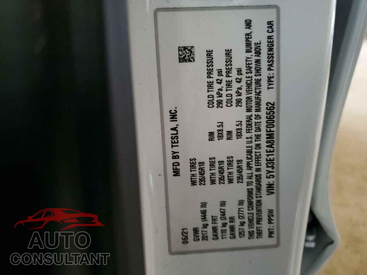 TESLA MODEL 3 2021 - 5YJ3E1EA8MF006562