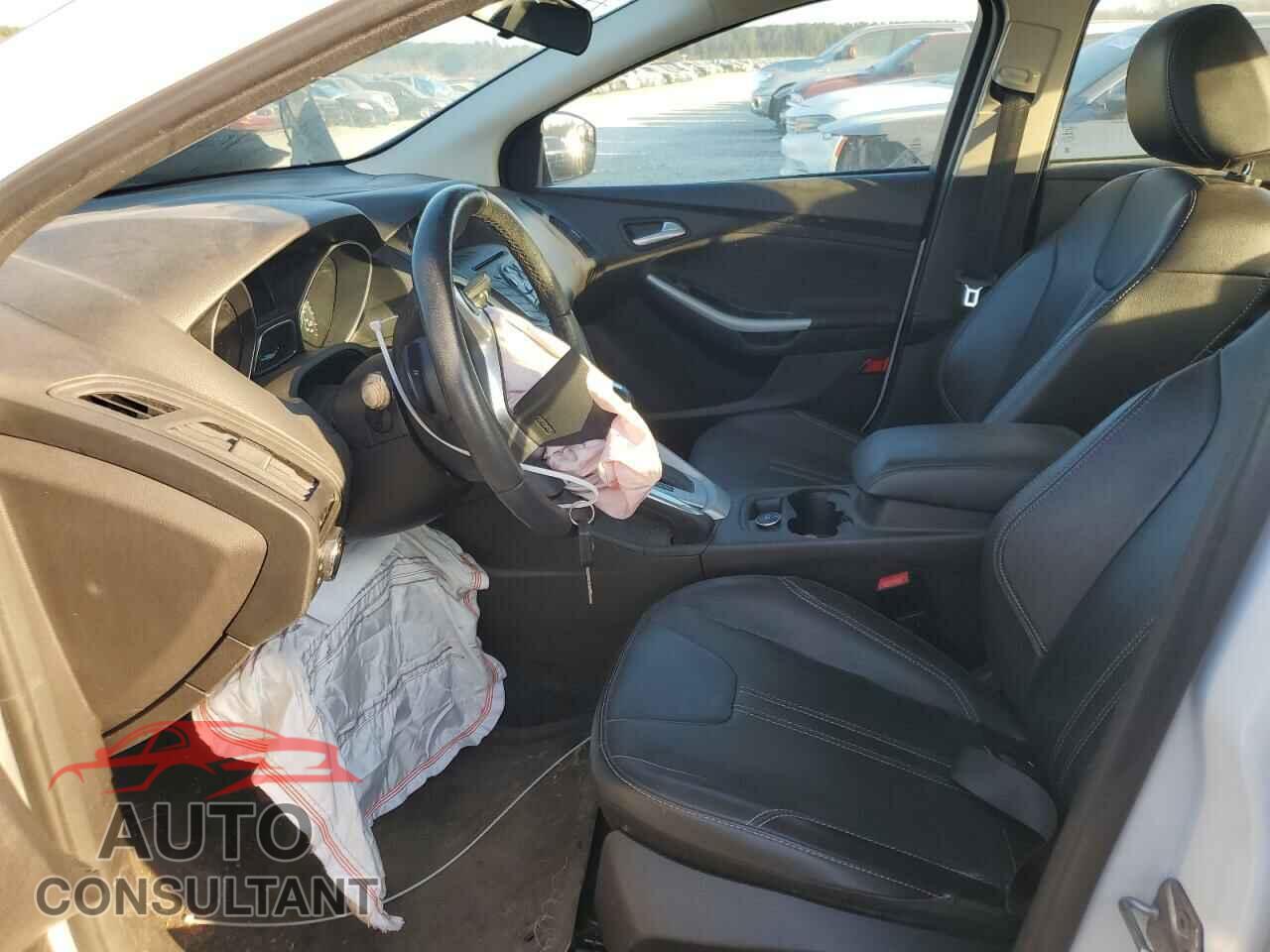 FORD FOCUS 2014 - 1FADP3F29EL149834