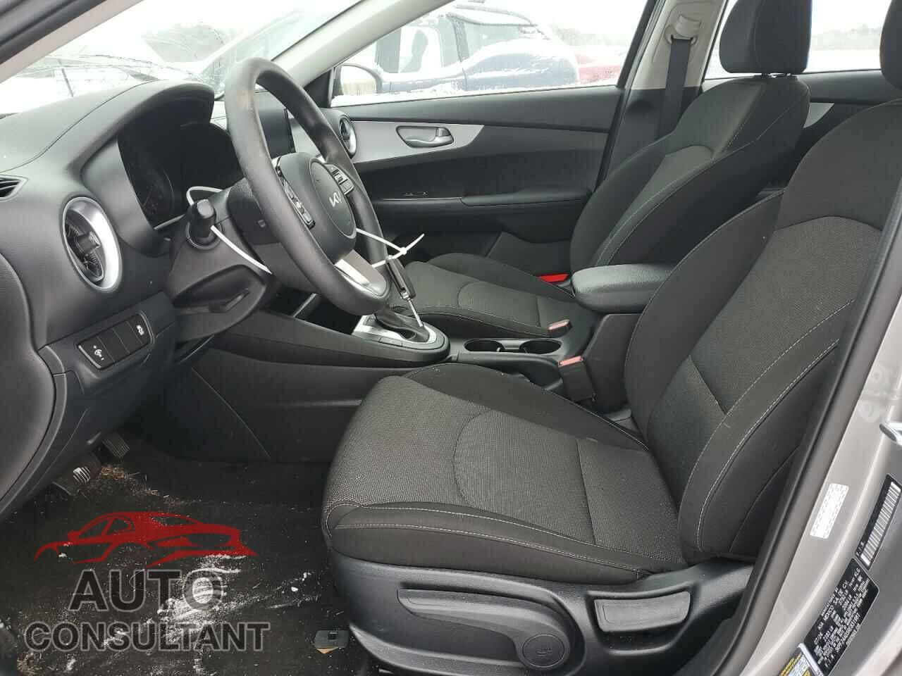 KIA FORTE 2024 - 3KPF24AD5RE831981