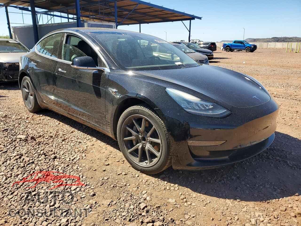 TESLA MODEL 3 2018 - 5YJ3E1EAXJF173372