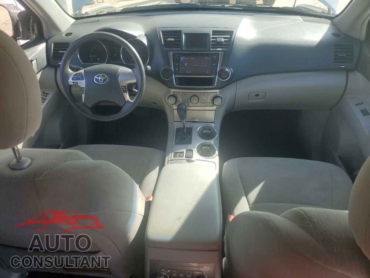 TOYOTA HIGHLANDER 2013 - 5TDZK3EH8DS126076