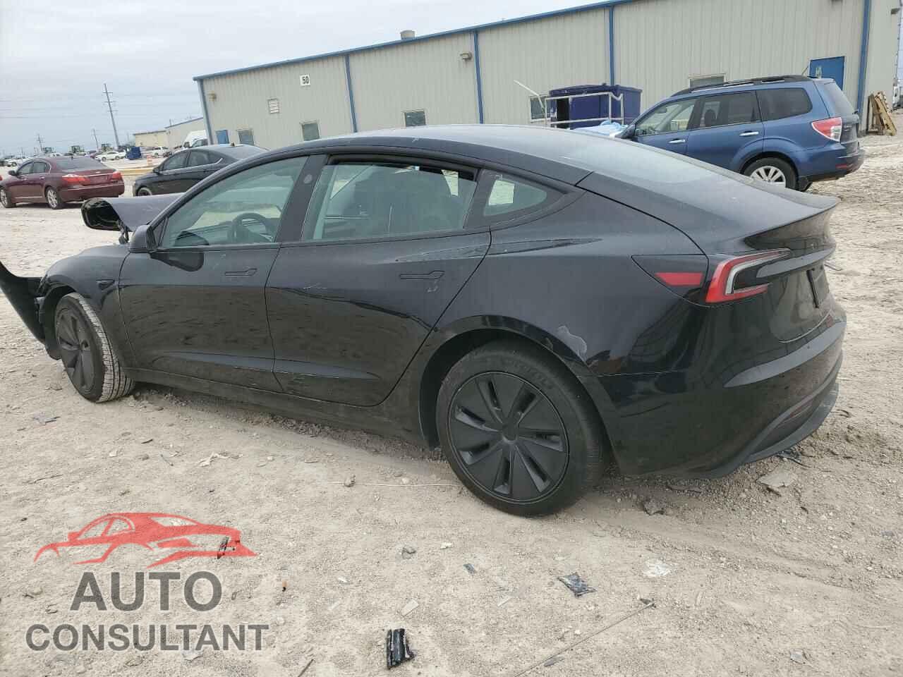 TESLA MODEL 3 2025 - 5YJ3E1EA7SF908617