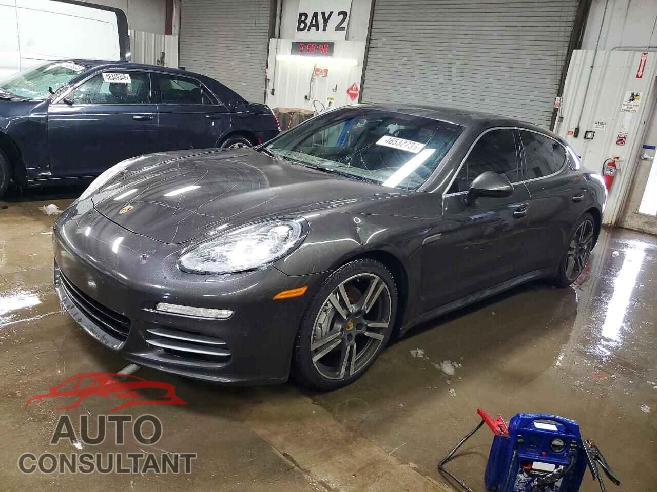 PORSCHE PANAMERA 2015 - WP0AB2A72FL051092