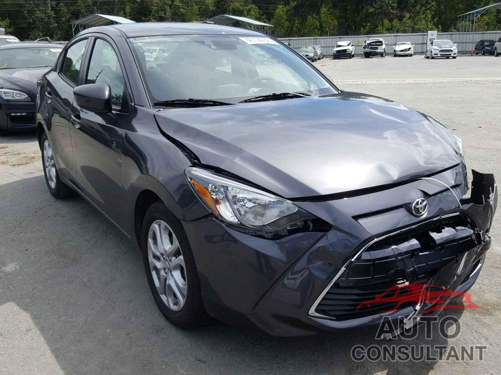 TOYOTA YARIS 2018 - 3MYDLBYV7JY324981