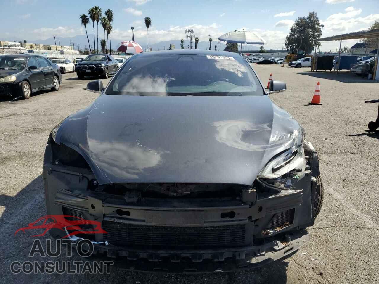 TESLA MODEL S 2017 - 5YJSA1E1XHF203830