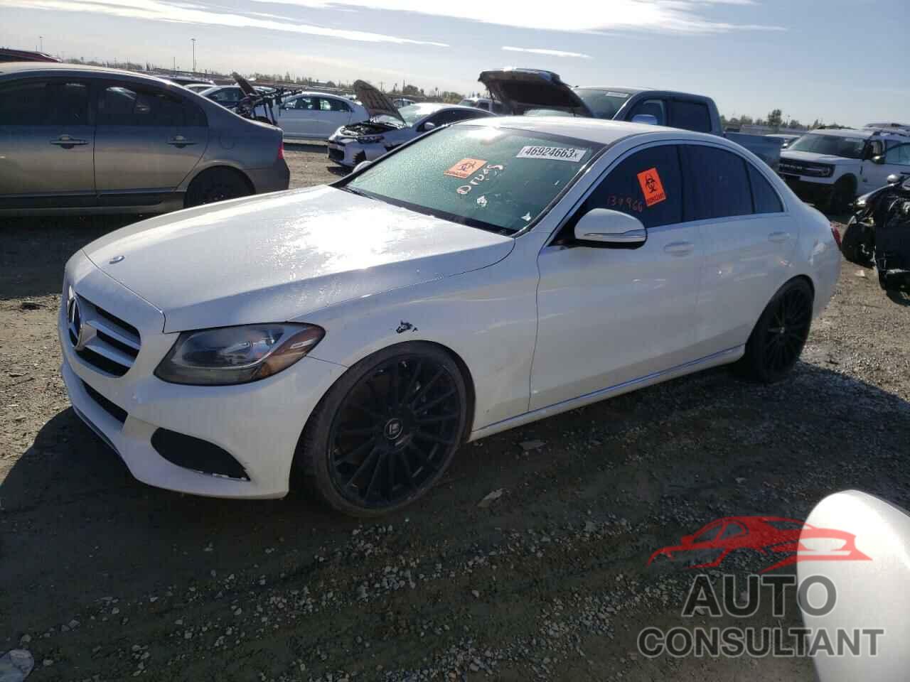 MERCEDES-BENZ C-CLASS 2015 - 55SWF4JBXFU089035