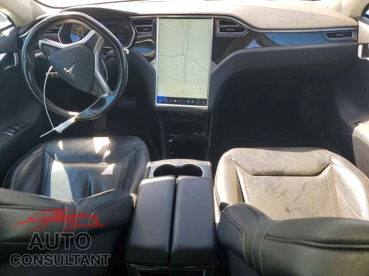 TESLA MODEL S 2015 - 5YJSA1E13FF101282