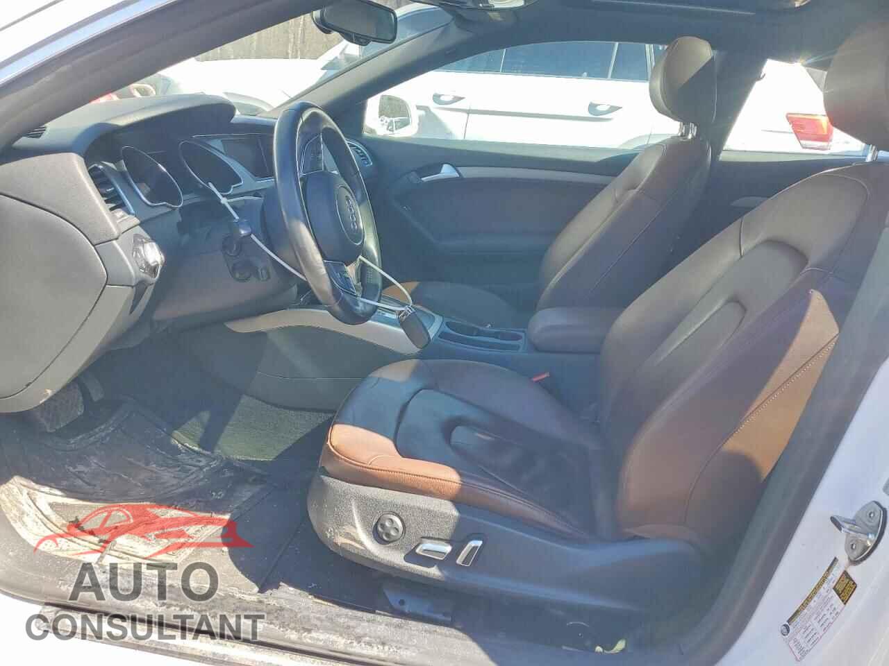 AUDI A5 2014 - WAUCFBFR7EA066671