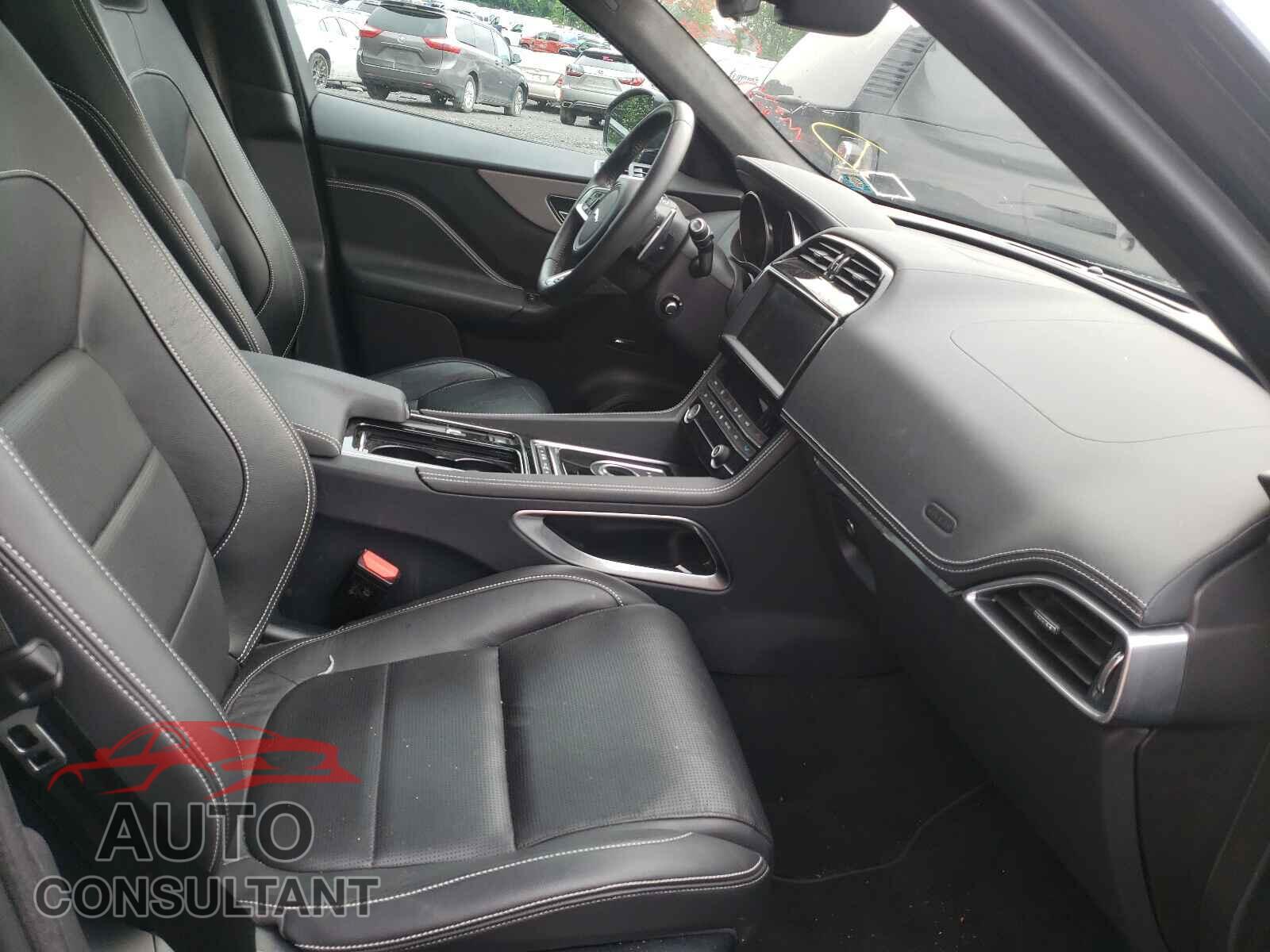 JAGUAR F-PACE 2019 - SADCM2FVXKA615219