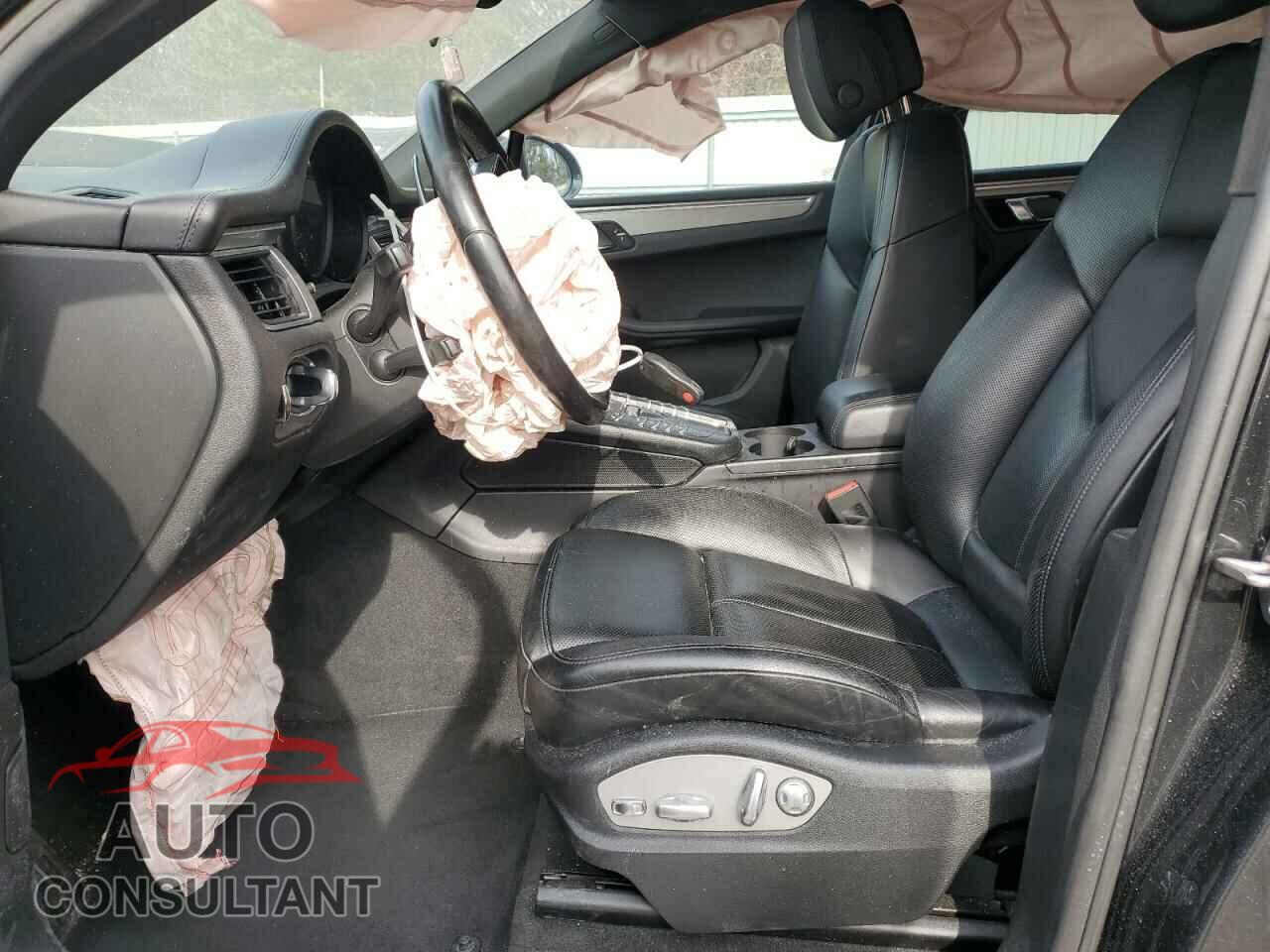 PORSCHE MACAN 2017 - WP1AG2A58HLB56429