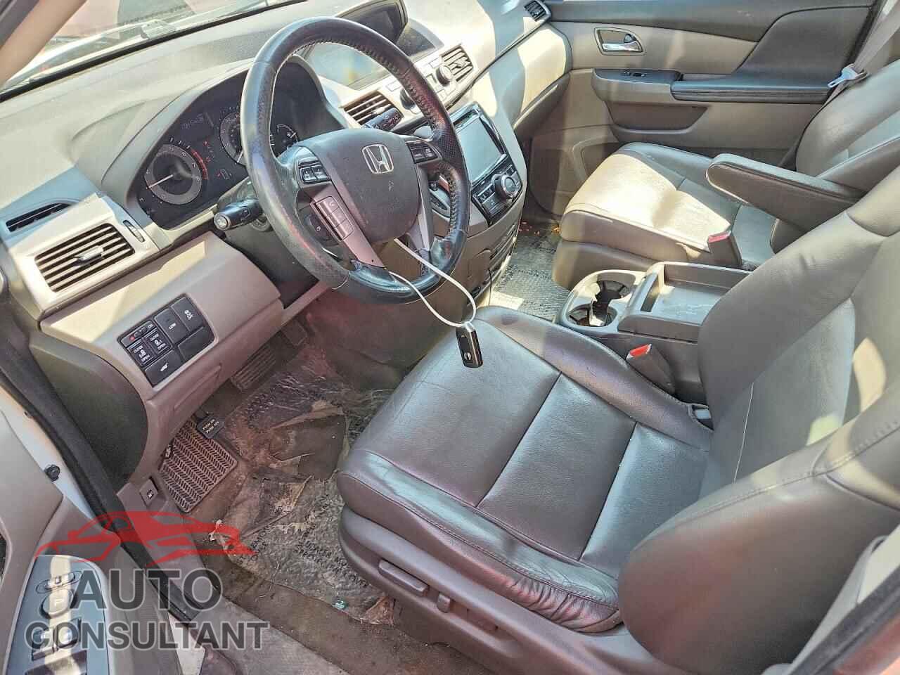HONDA ODYSSEY 2014 - 5FNRL5H63EB077880