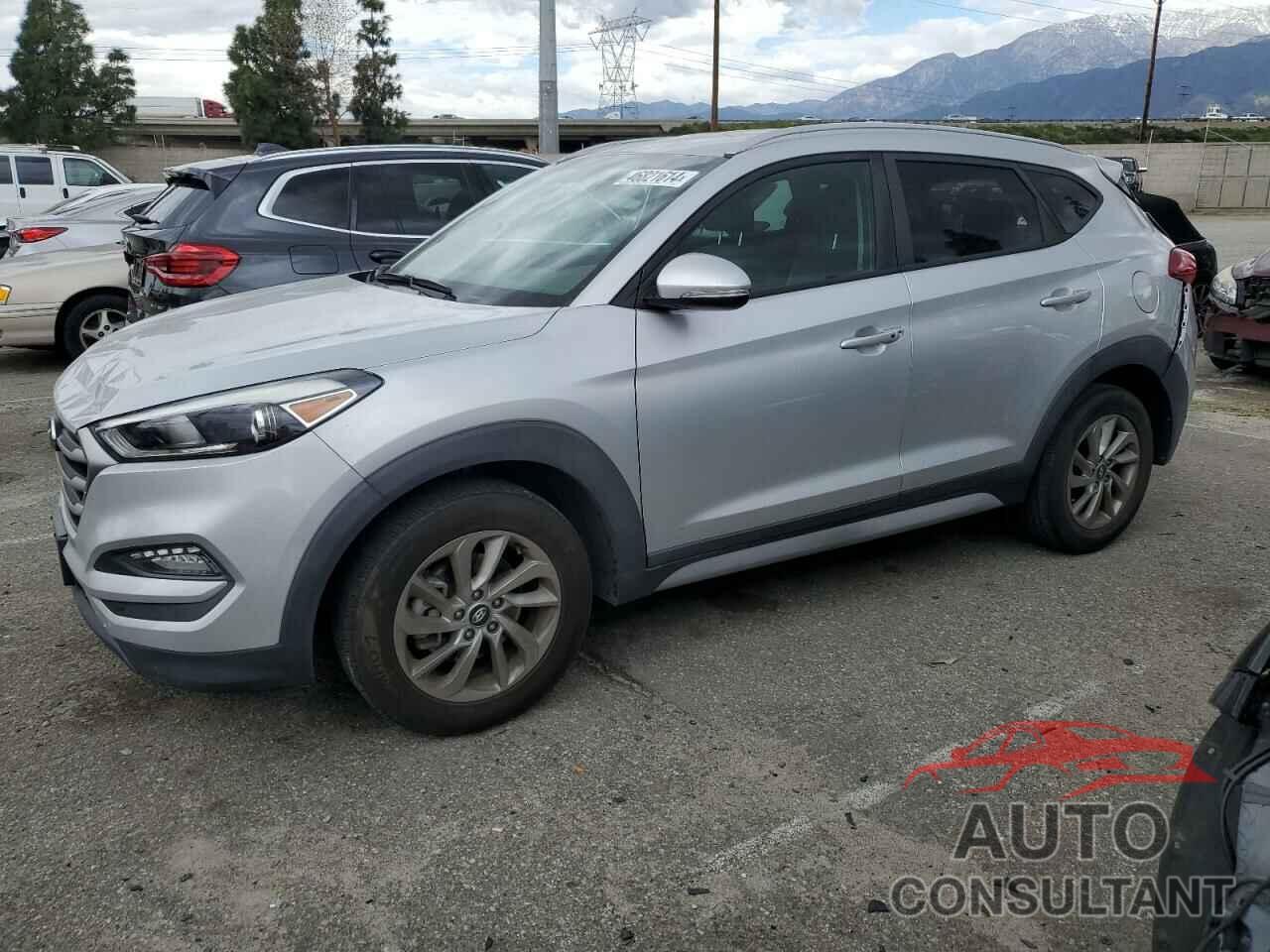 HYUNDAI TUCSON 2018 - KM8J33A41JU769708