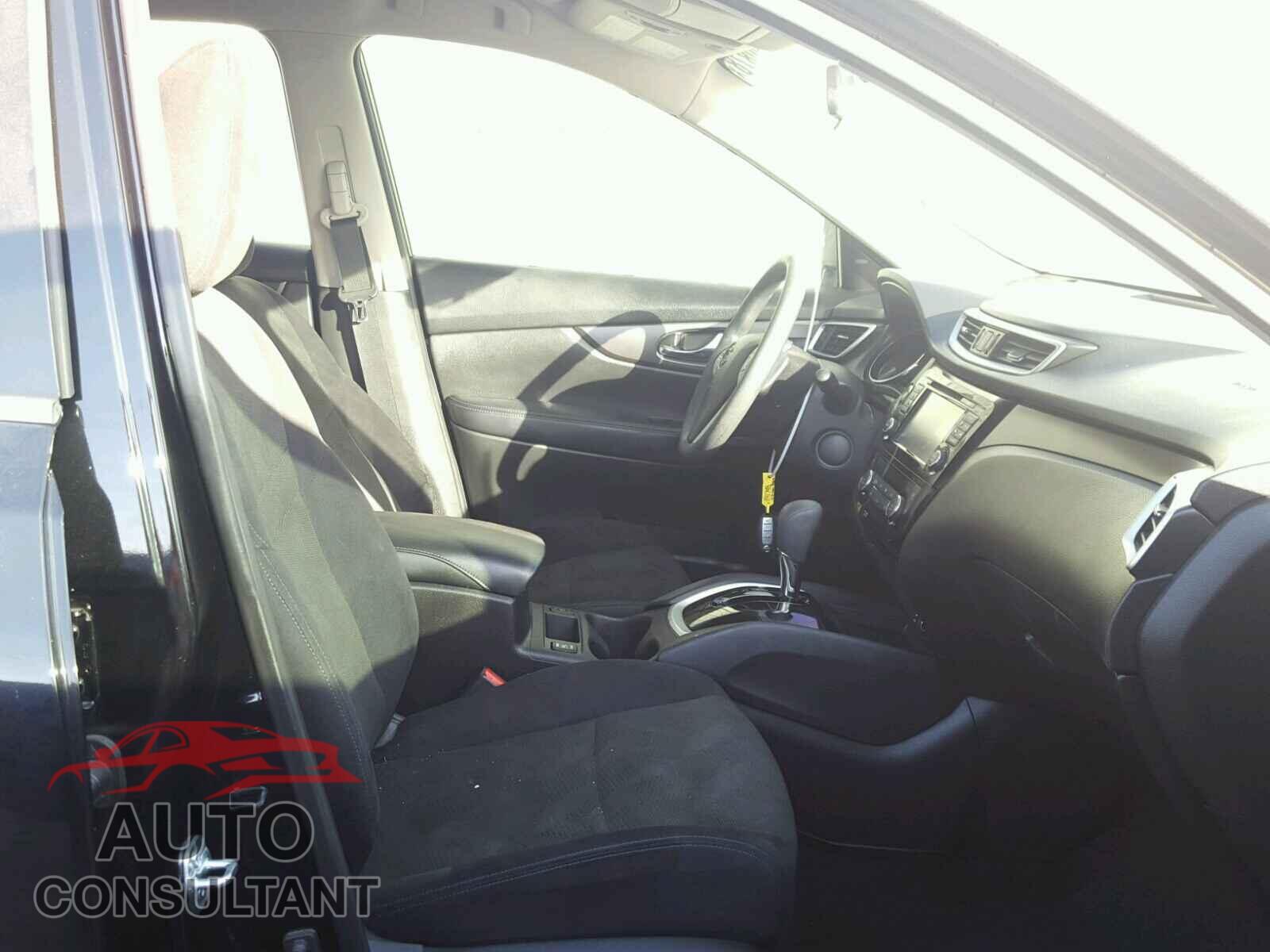 NISSAN ROGUE S 2015 - 5N1AT2MLXFC891798