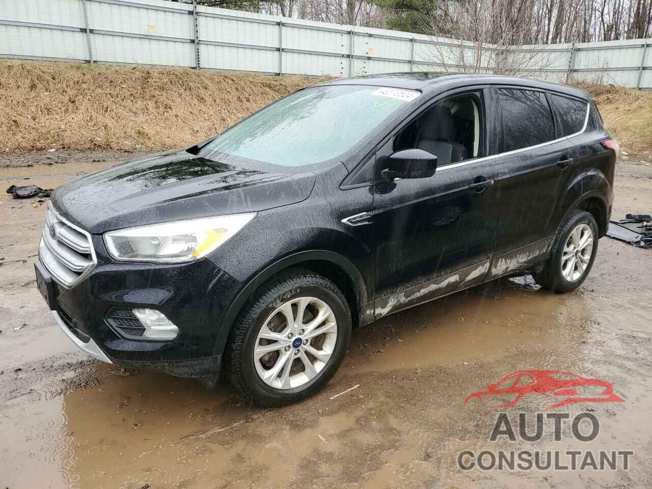 FORD ESCAPE 2017 - 1FMCU9GD5HUE62956