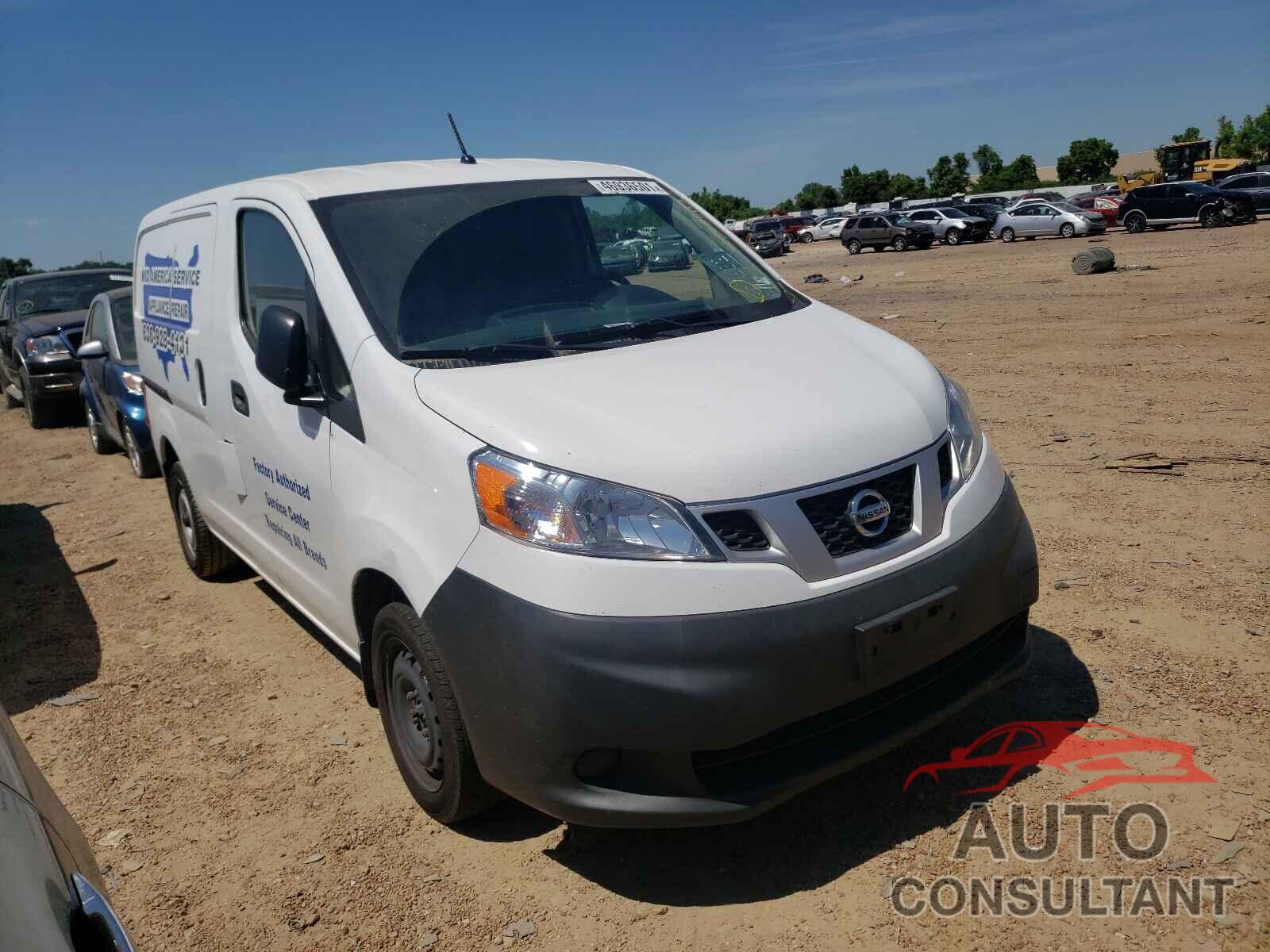 NISSAN NV 2017 - 3N6CM0KN4HK712457