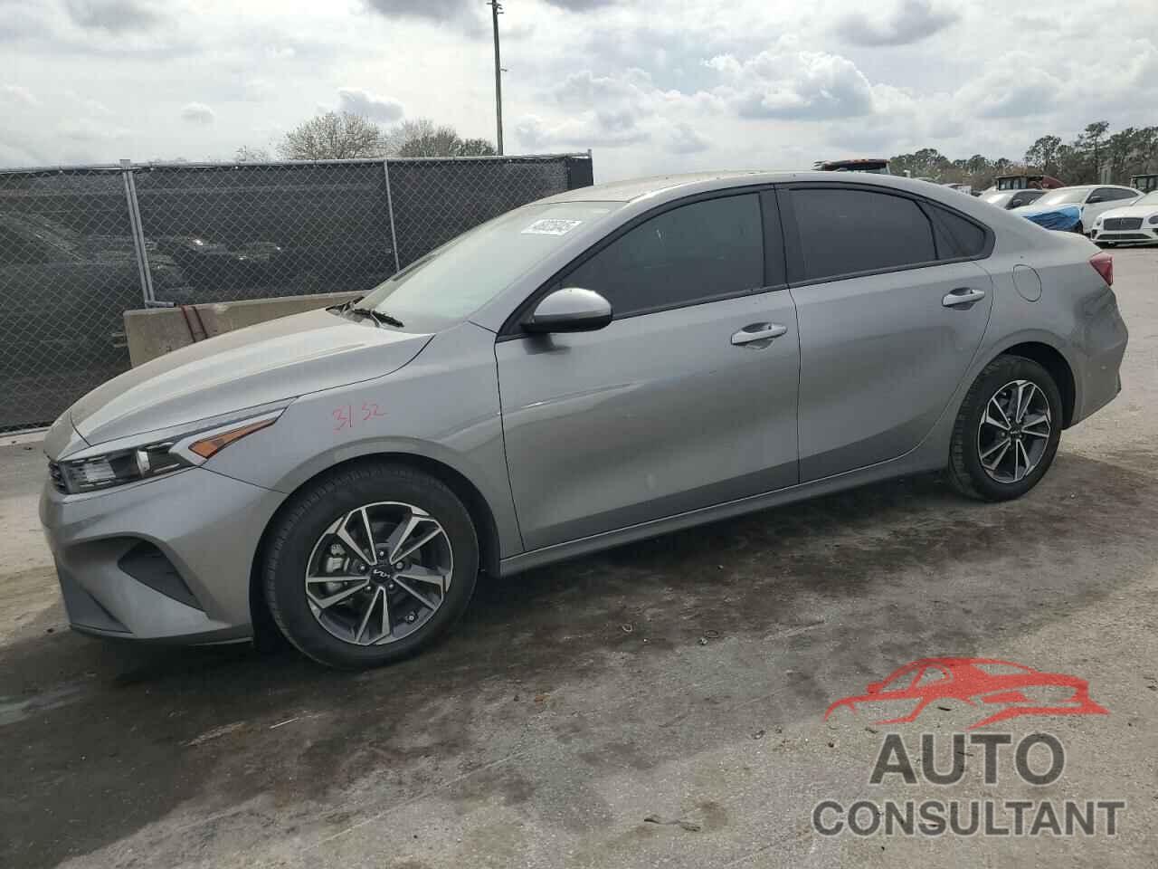 KIA FORTE 2024 - 3KPF24AD6RE722803