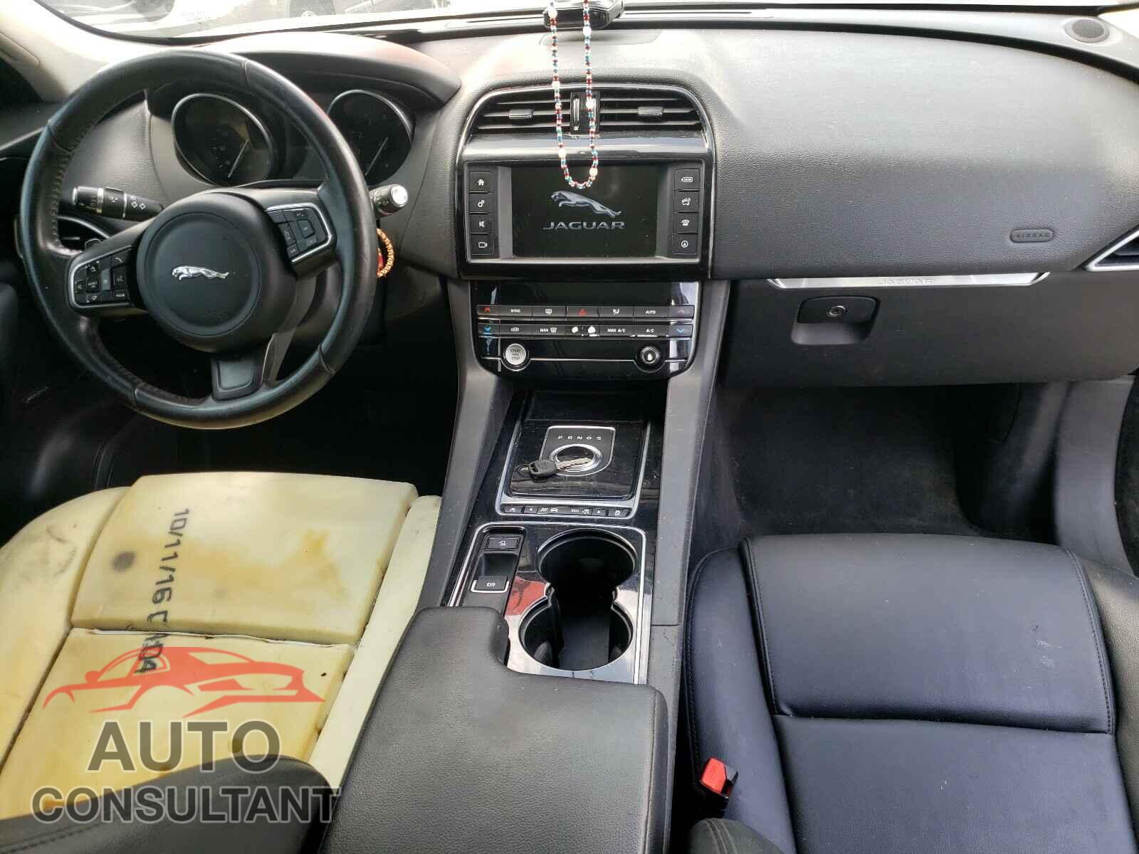 JAGUAR F-PACE 2017 - SADCJ2BVXHA489399