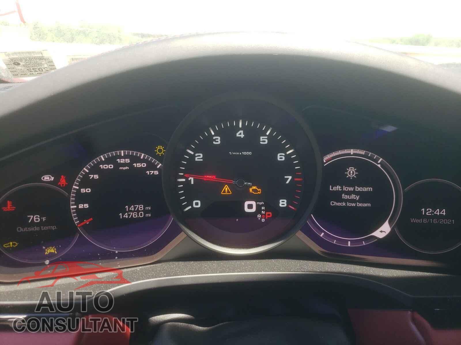 PORSCHE CAYENNE 2021 - WP1AA2AY3MDA04932