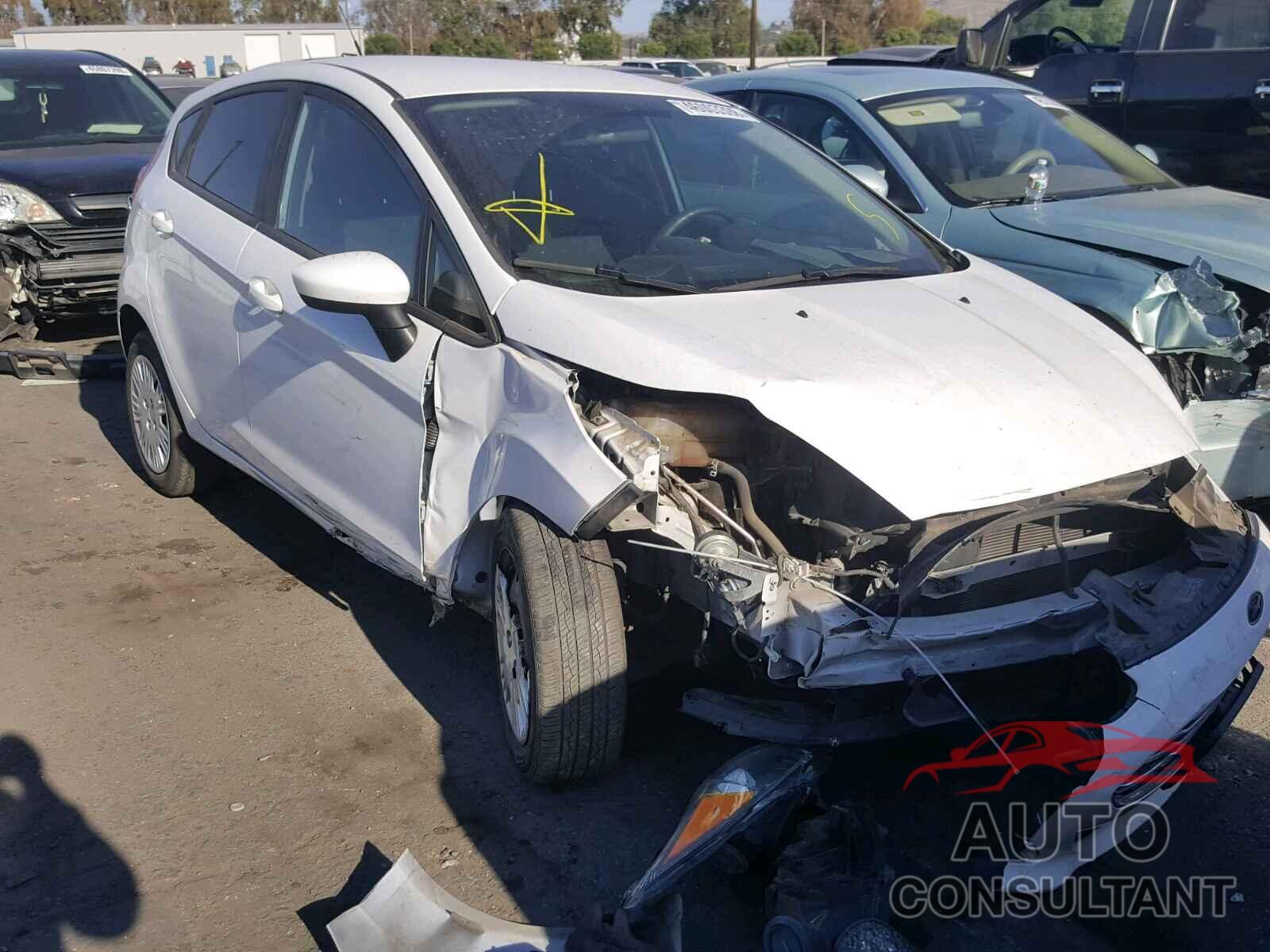 FORD FIESTA 2015 - 3FADP4TJ7FM146710