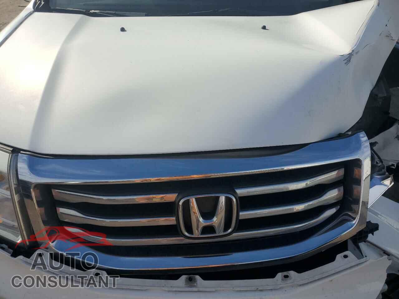 HONDA PILOT 2013 - 5FNYF4H52DB080644