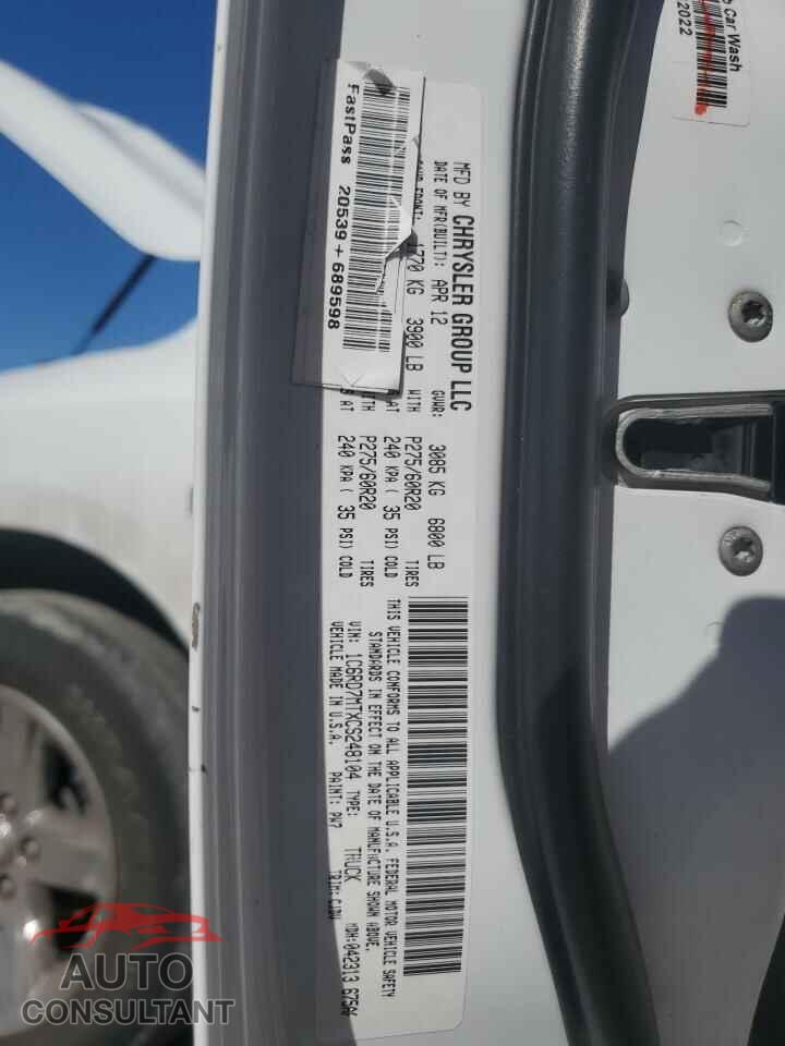 DODGE RAM 1500 2012 - 1C6RD7MTXCS248104