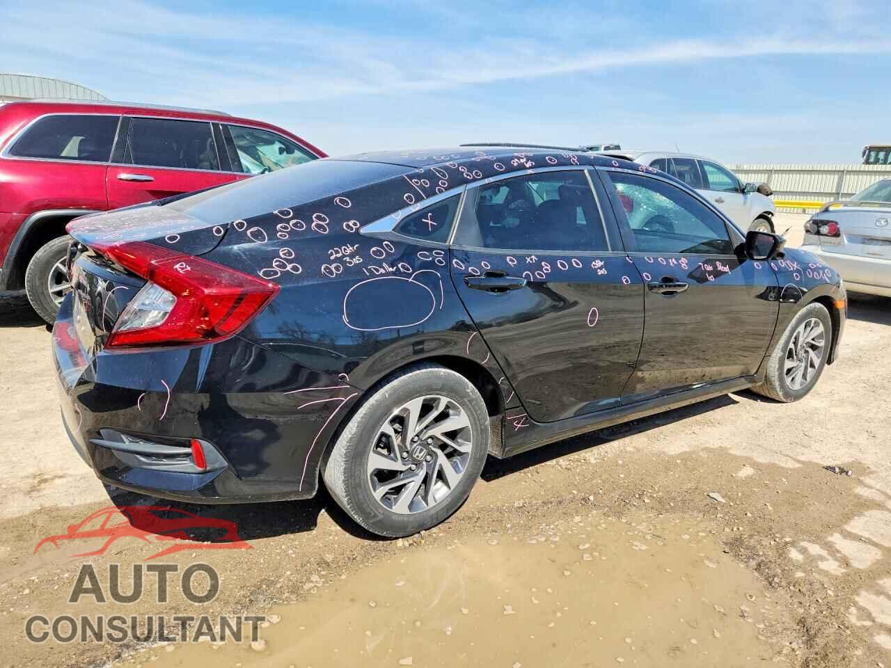 HONDA CIVIC 2017 - 19XFC2F78HE232950