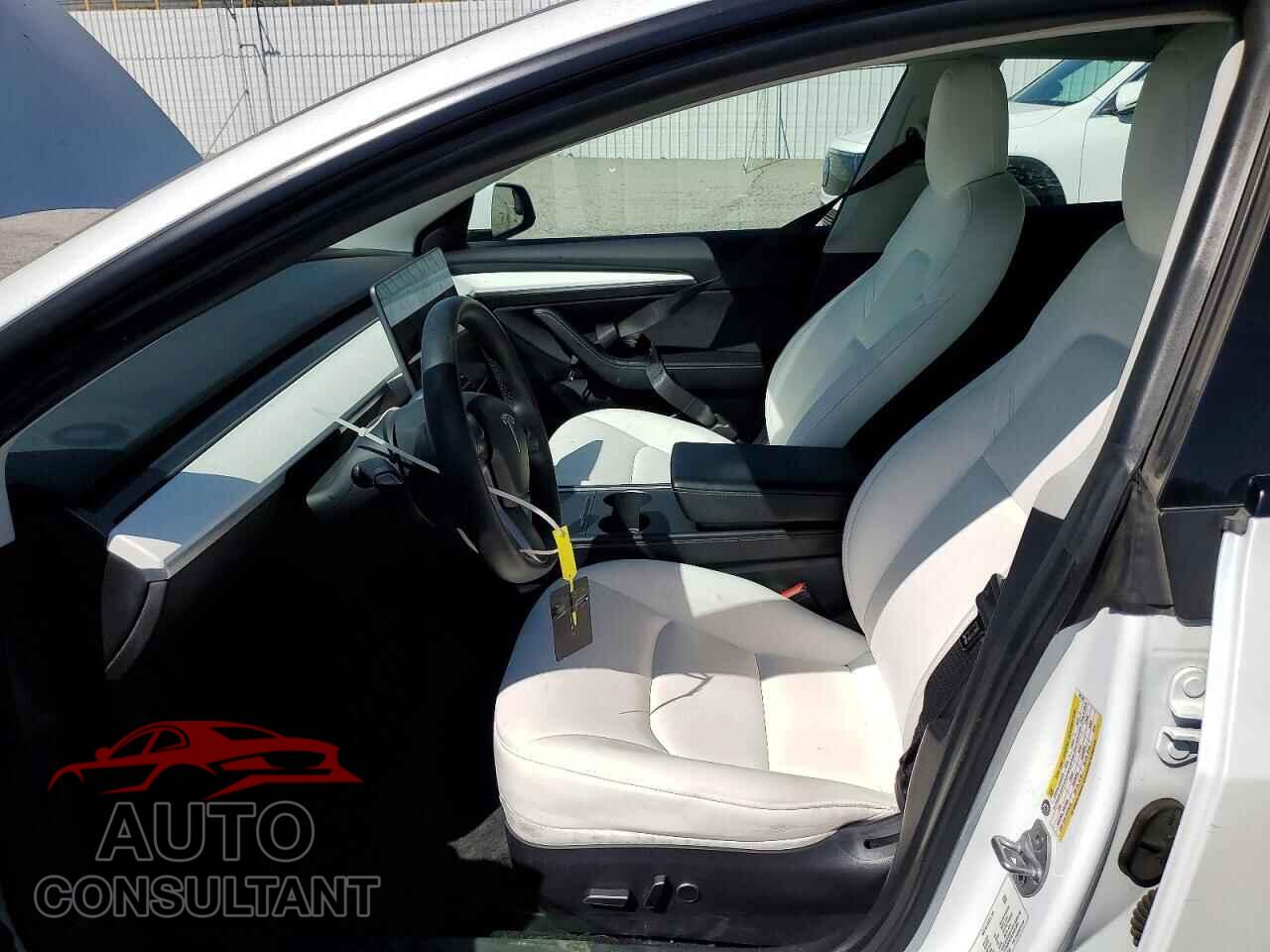 TESLA MODEL 3 2021 - 5YJ3E1EB9MF067542