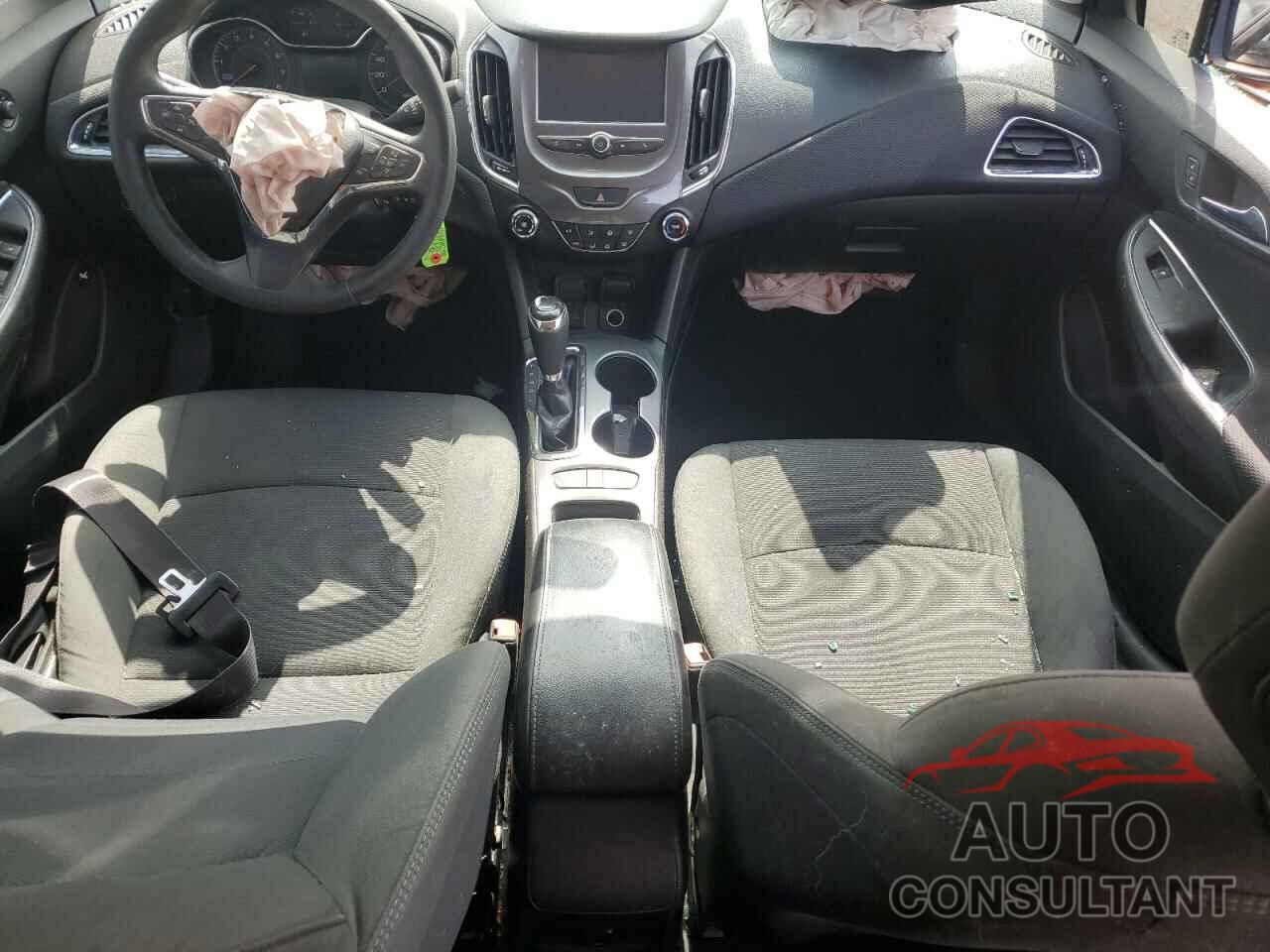 CHEVROLET CRUZE 2017 - 1G1BE5SM0H7111263