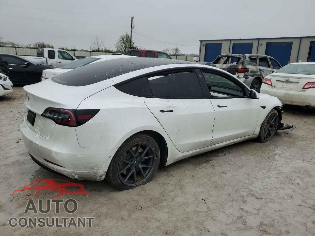 TESLA MODEL 3 2021 - 5YJ3E1EA6MF858800