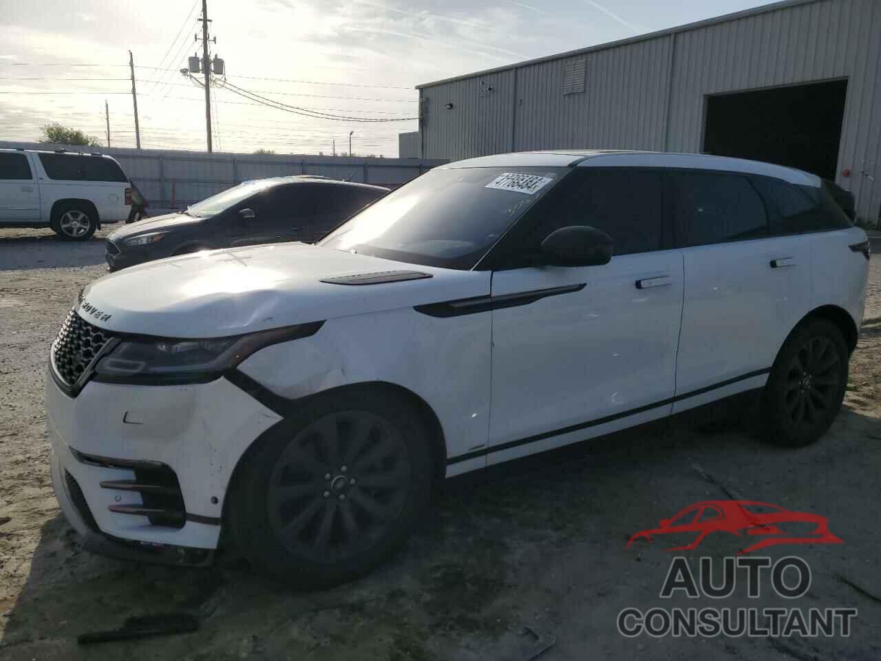 LAND ROVER RANGEROVER 2018 - SALYL2RV6JA704020