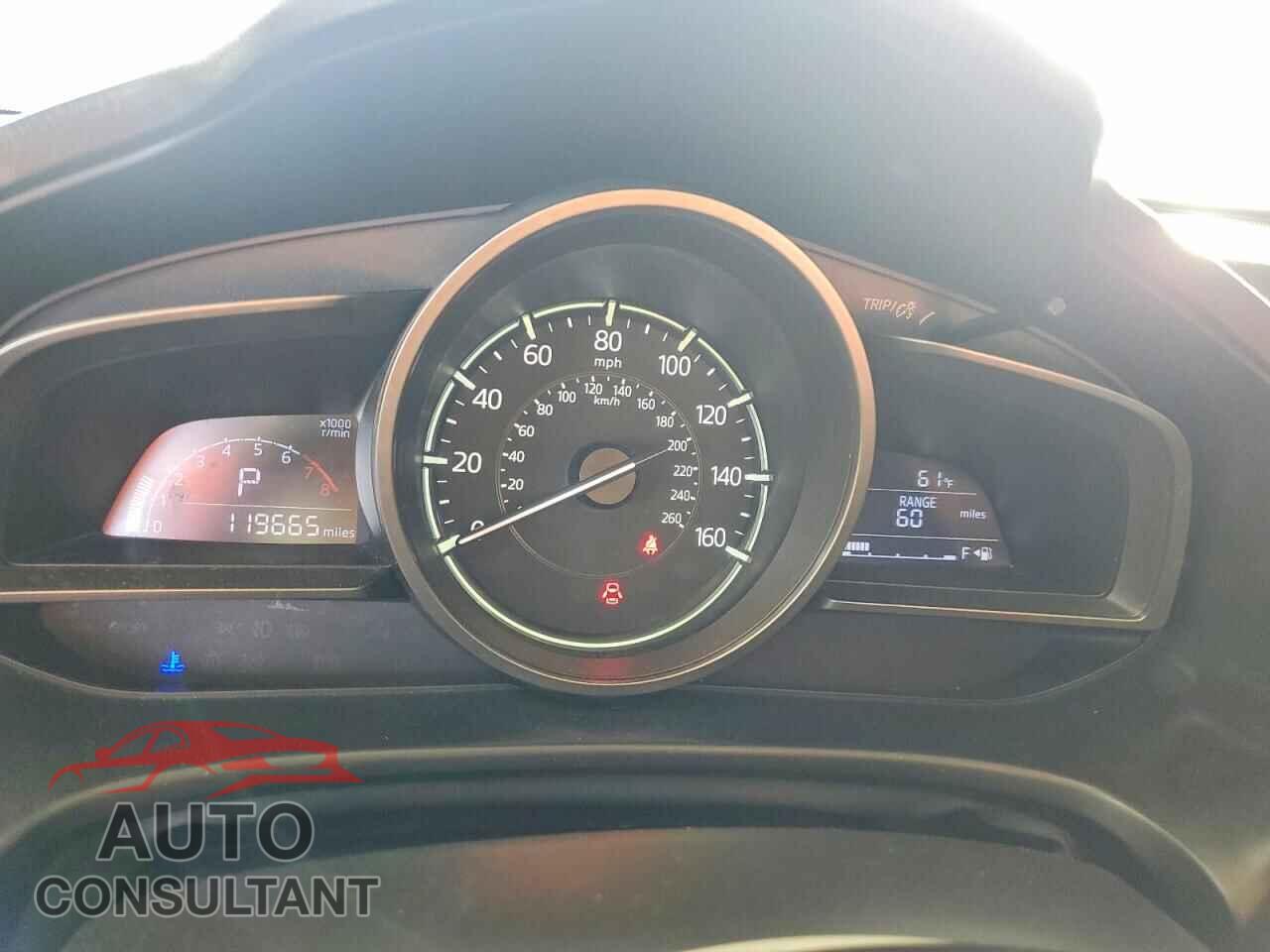 MAZDA 3 2017 - 3MZBN1U73HM120789