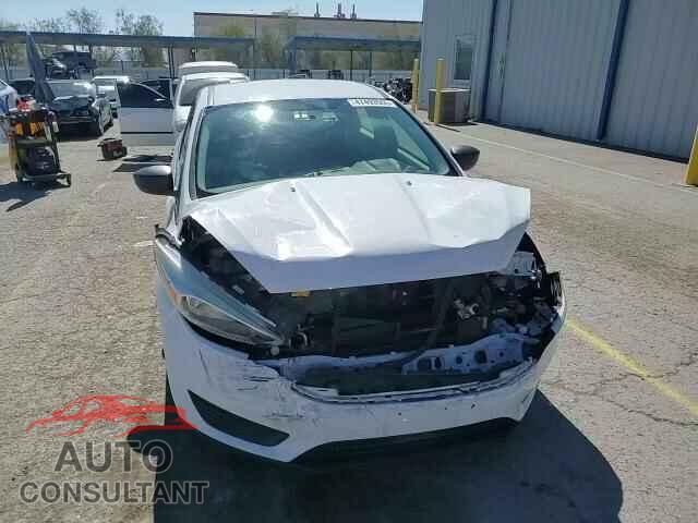 FORD FOCUS 2016 - 1FADP3E21GL254632