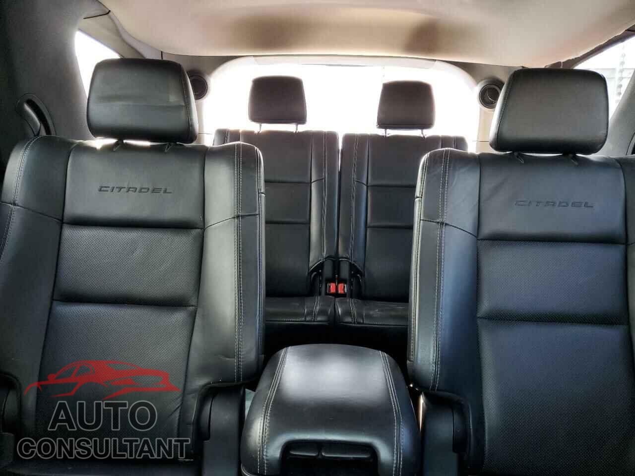 DODGE DURANGO 2017 - 1C4SDJETXHC703685