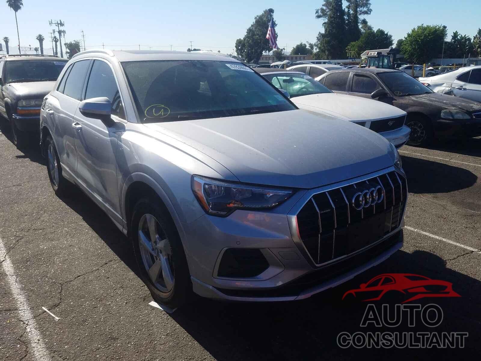 AUDI Q3 2019 - WA1AECF37K1068666