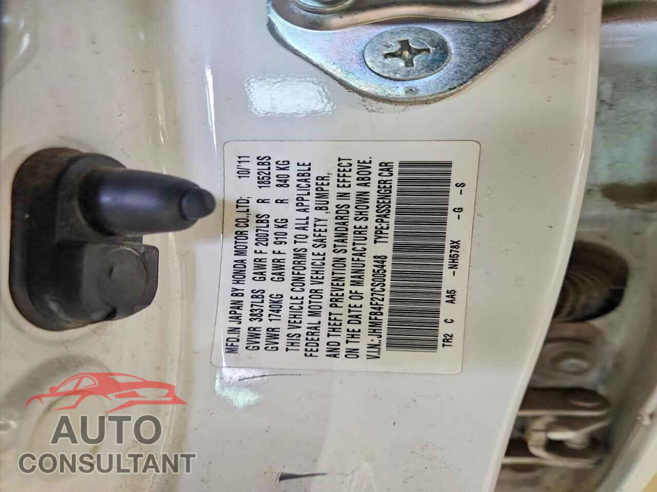 HONDA CIVIC 2012 - JHMFB4F27CS005448