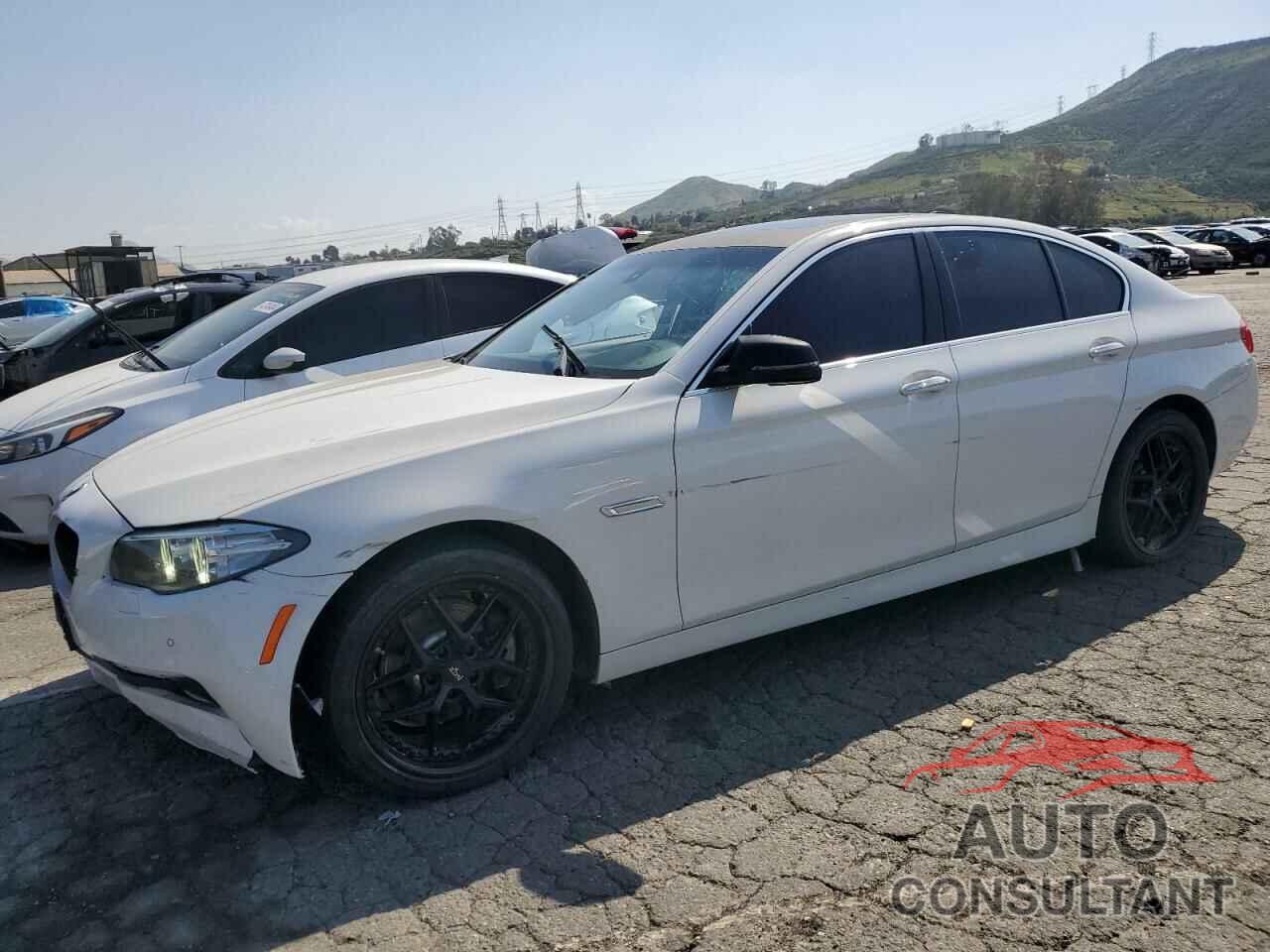 BMW 5 SERIES 2016 - WBA5A5C55GD527457