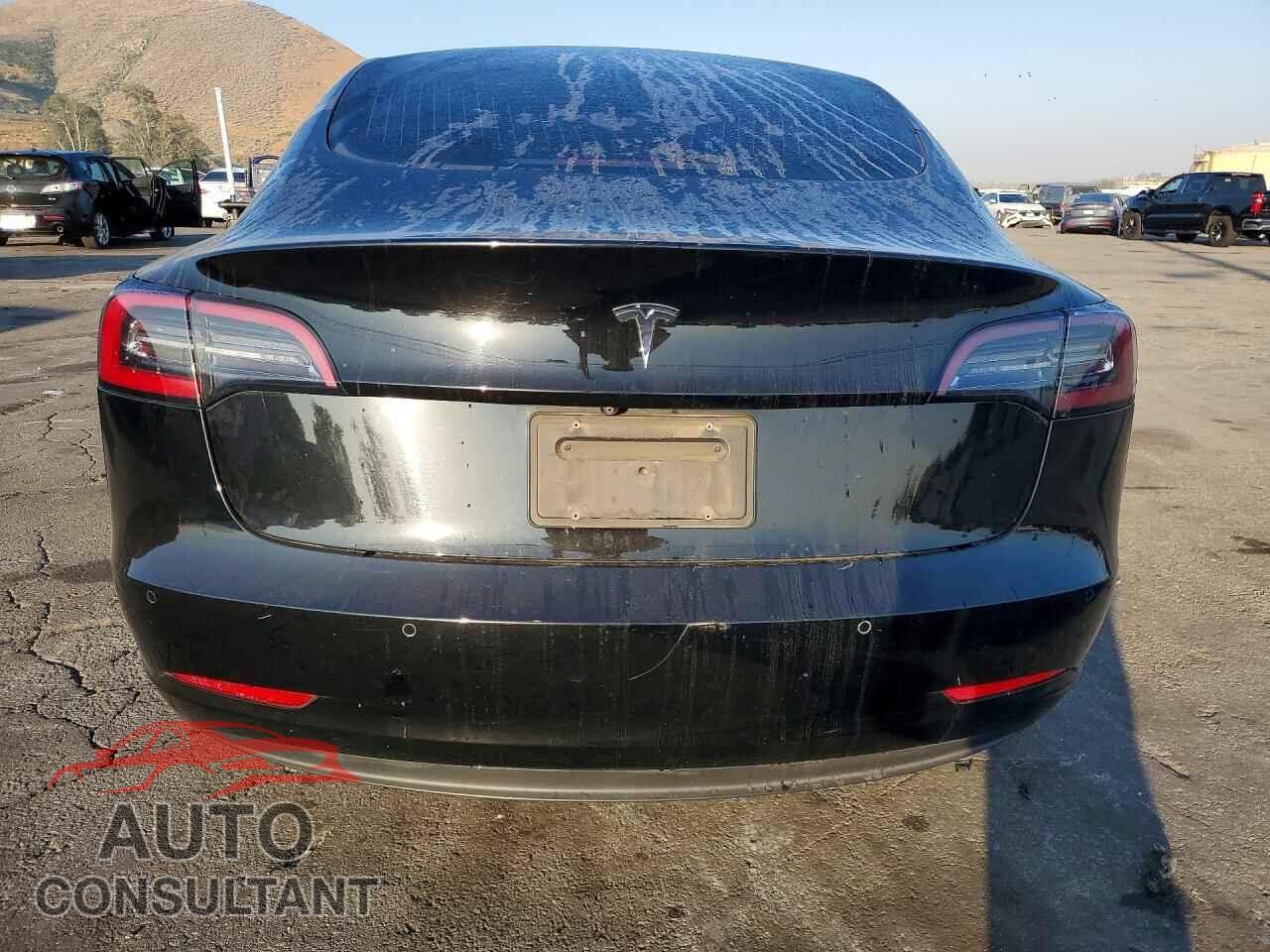 TESLA MODEL 3 2020 - 5YJ3E1EA7LF611221