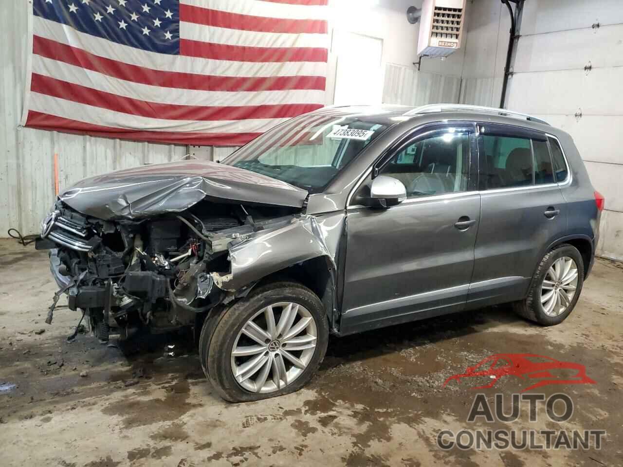 VOLKSWAGEN TIGUAN 2012 - WVGBV7AX3CW079482