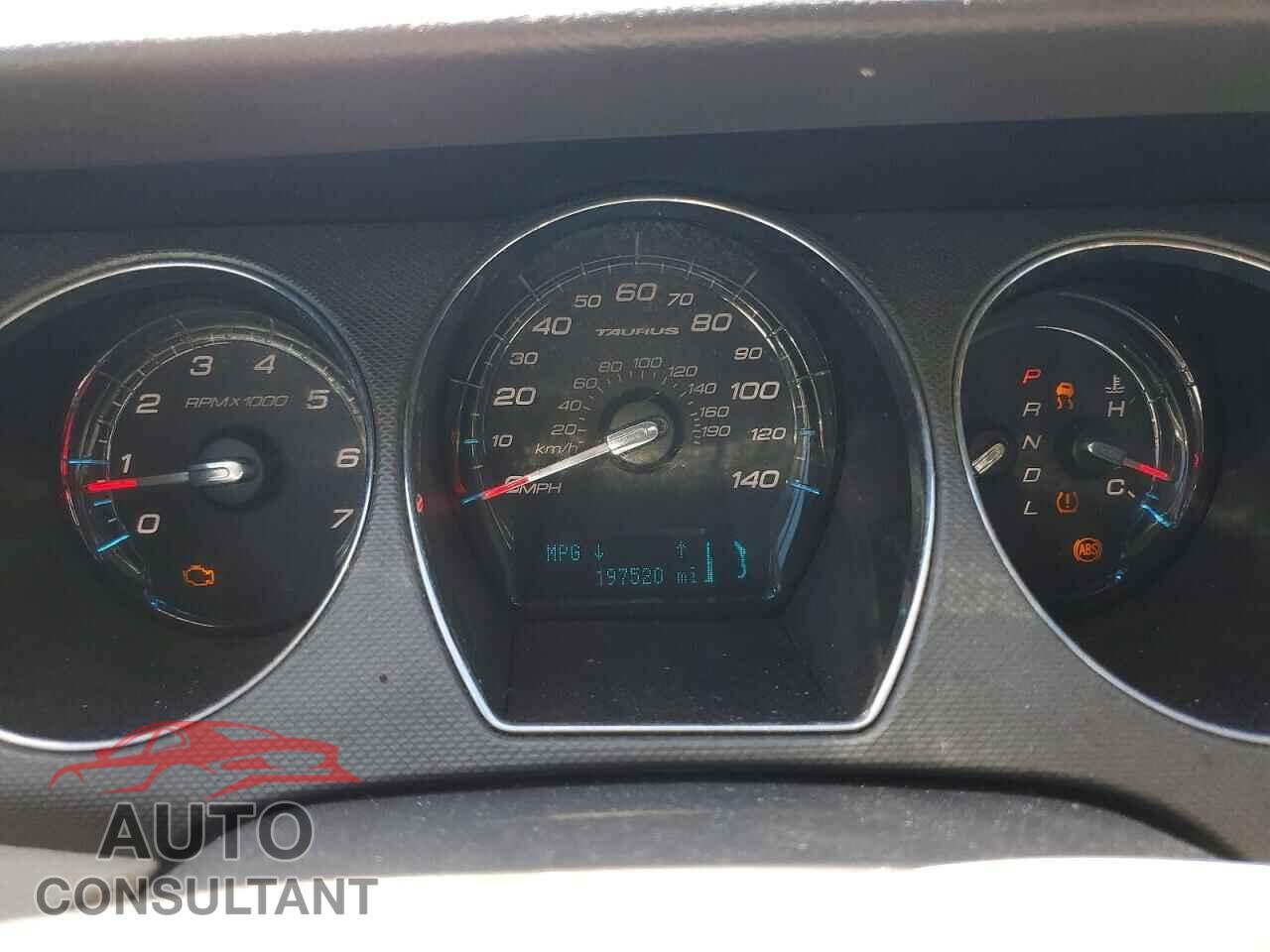 FORD TAURUS 2010 - 1FAHP2DW1AG135639
