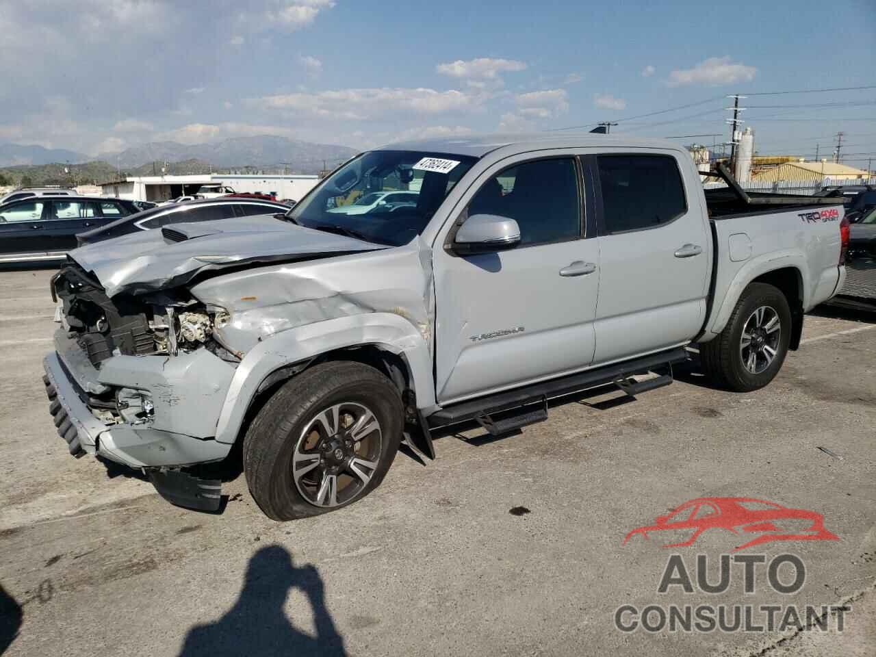TOYOTA TACOMA 2019 - 3TMCZ5AN0KM210656