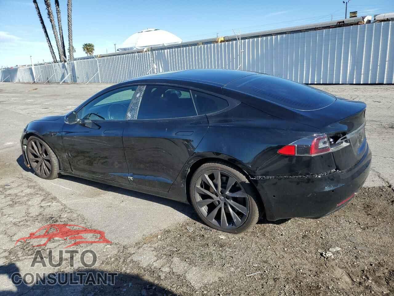 TESLA MODEL S 2018 - 5YJSA1E29JF271597