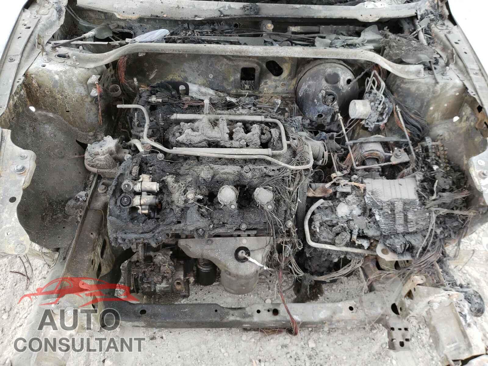 FORD TAURUS 2017 - 1FAHP2D88HG140400