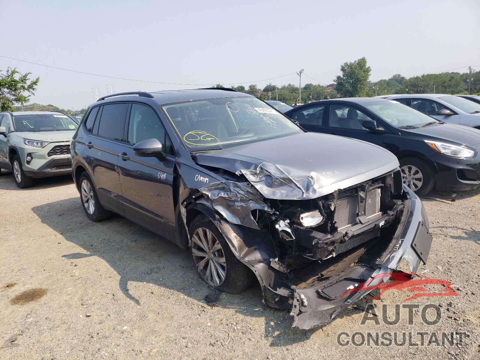 VOLKSWAGEN TIGUAN 2019 - 3VV1B7AX5KM088421